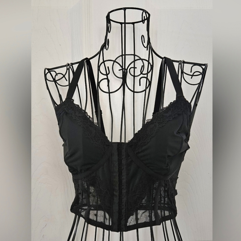NWOT No Boundaries Corset Style Bustier